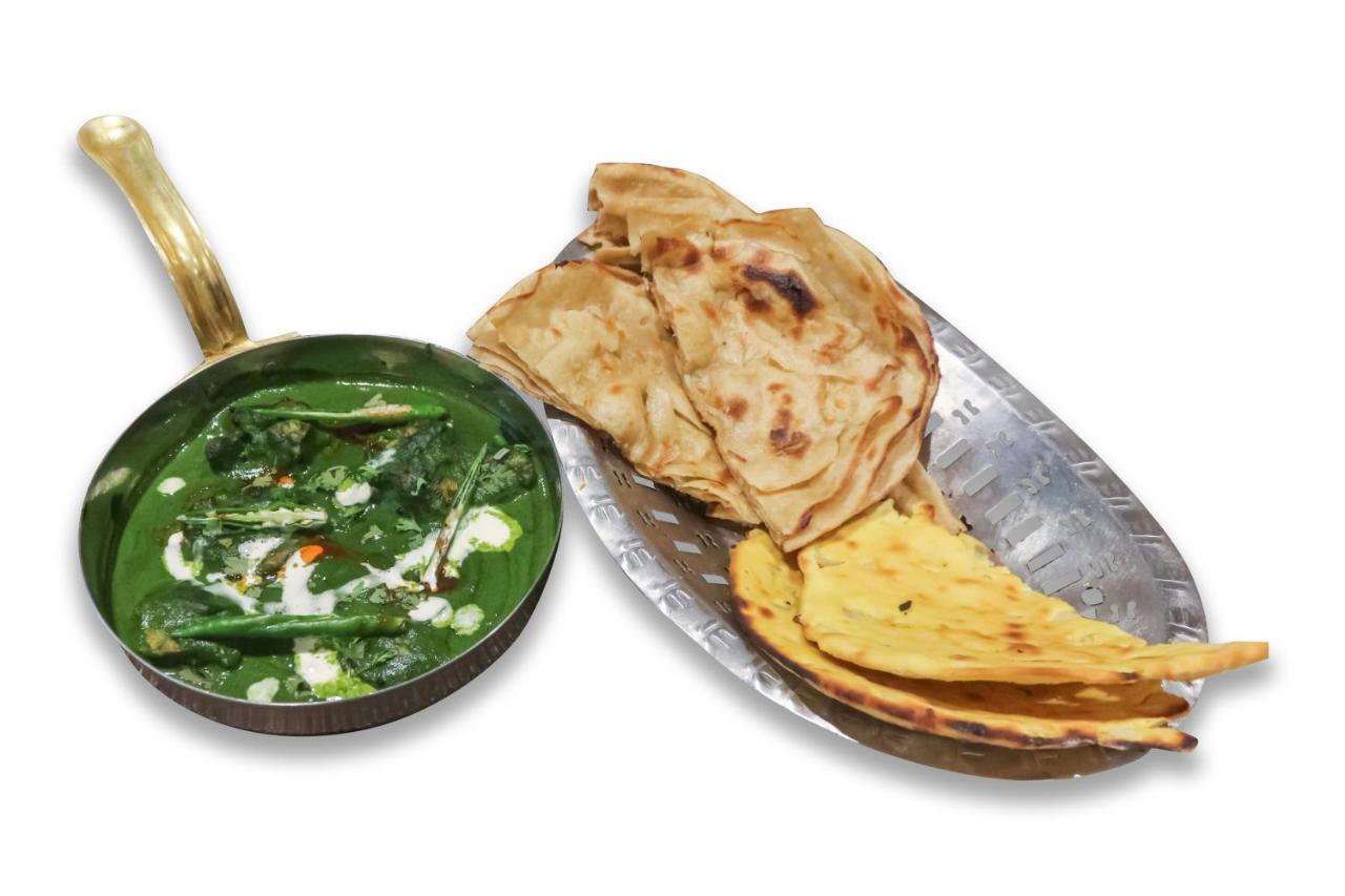 Hotel Adiraj Residency Navi Mumbai Eksteriør billede